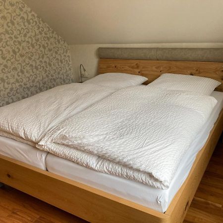 Ferienwohnung Rosengarten 오흐린겐 외부 사진