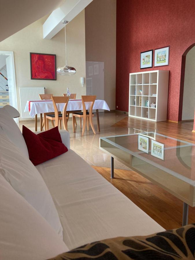Ferienwohnung Rosengarten 오흐린겐 외부 사진