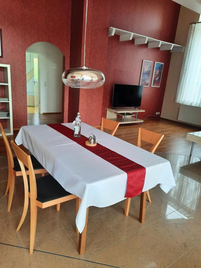 Ferienwohnung Rosengarten 오흐린겐 외부 사진